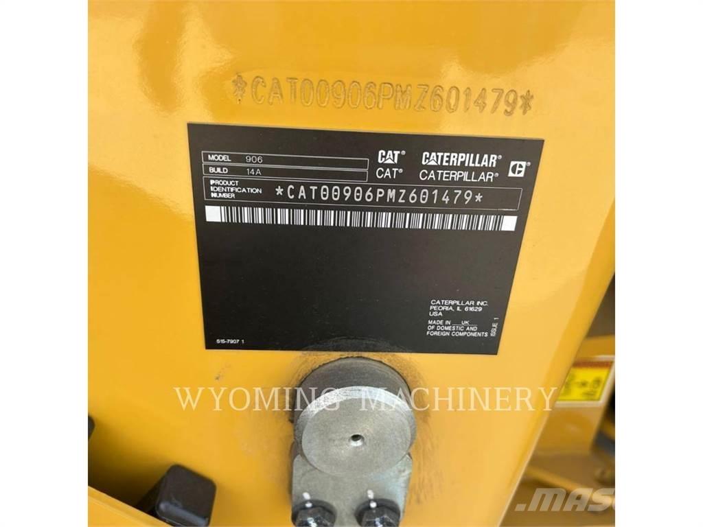 CAT 906 Chargeuse sur pneus