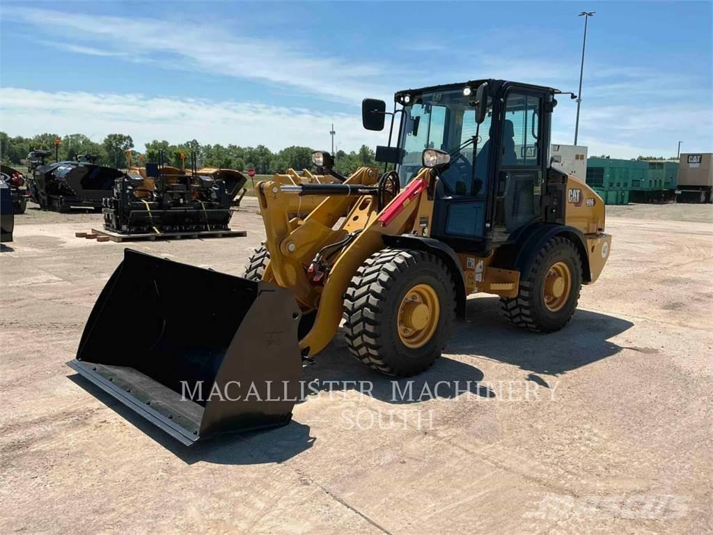 CAT 906 Chargeuse sur pneus