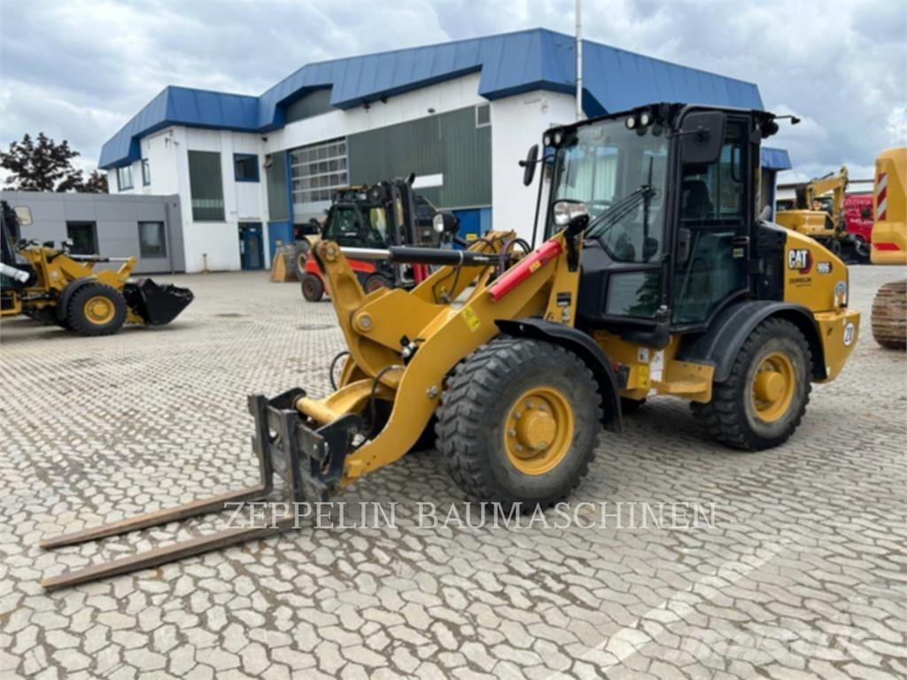 CAT 906-14 Chargeuse sur pneus