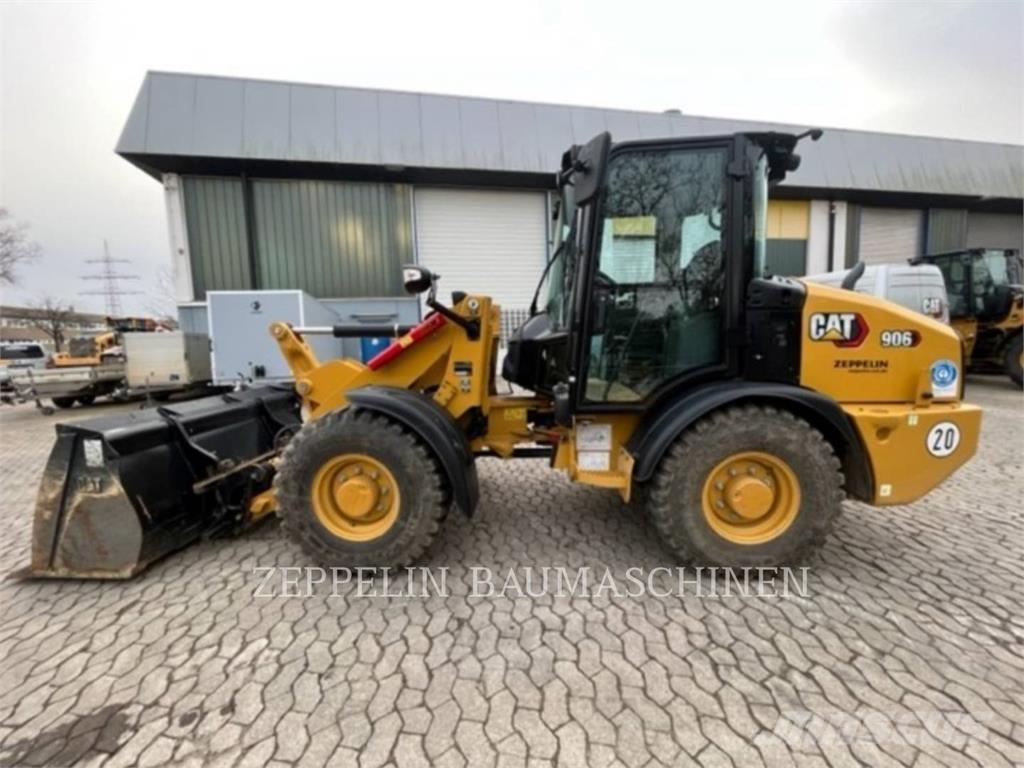 CAT 906-14 Chargeuse sur pneus
