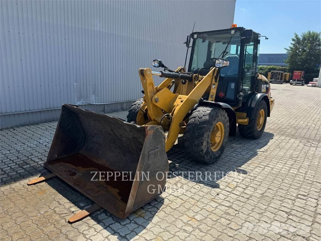 CAT 906H2 Chargeuse sur pneus