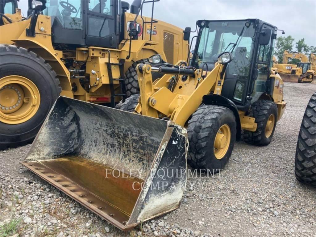 CAT 906M Chargeuse sur pneus