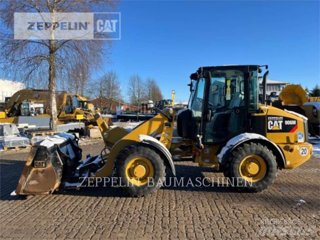 CAT 906M Chargeuse sur pneus