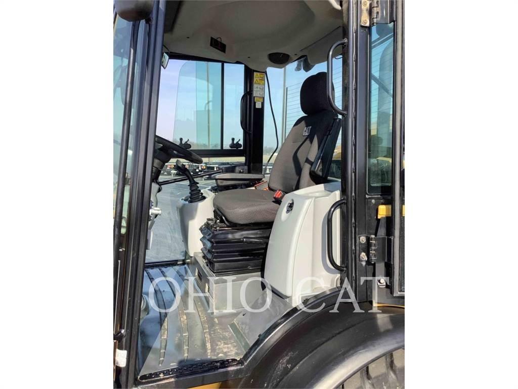 CAT 906M Mini chargeuse