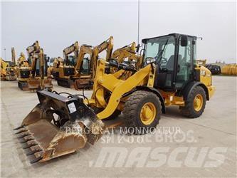 CAT 906M Chargeuse sur pneus
