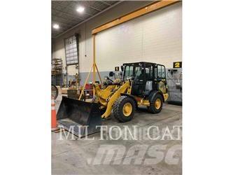 CAT 906M Chargeuse sur pneus
