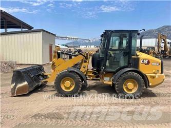 CAT 906M Chargeuse sur pneus