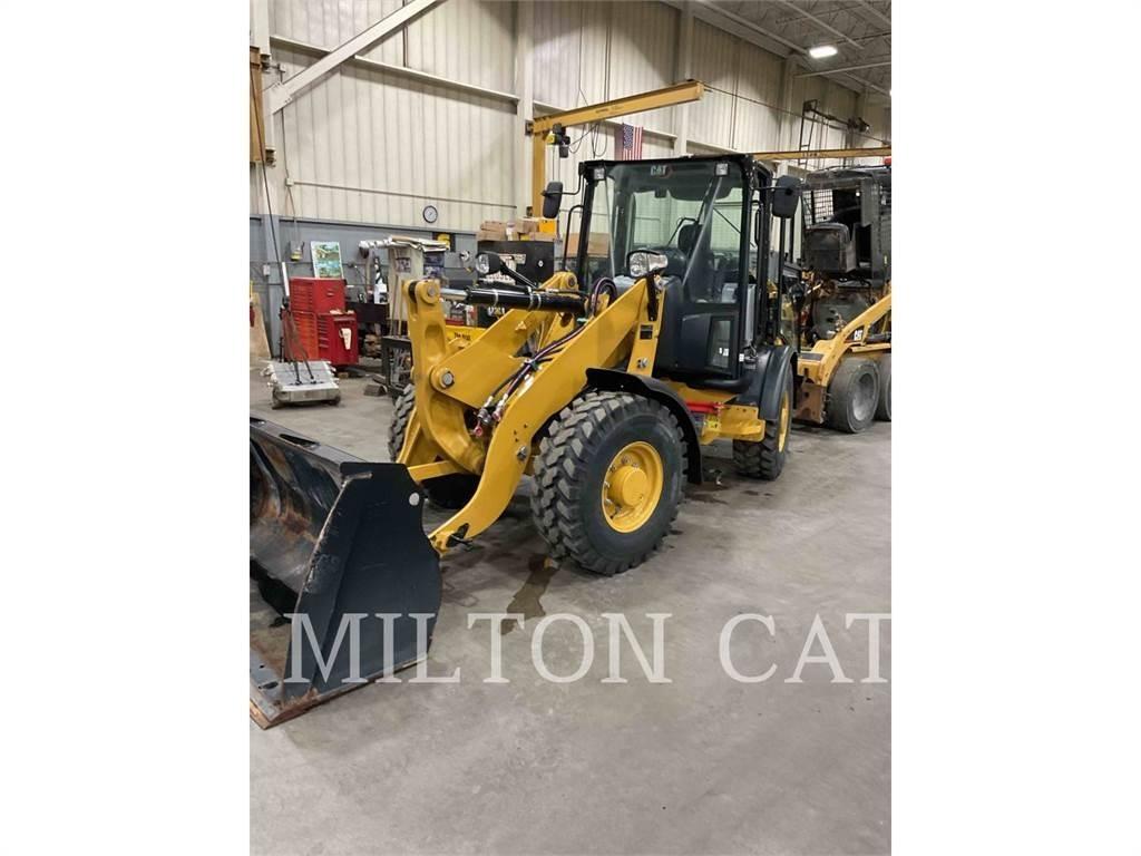 CAT 906M Chargeuse sur pneus