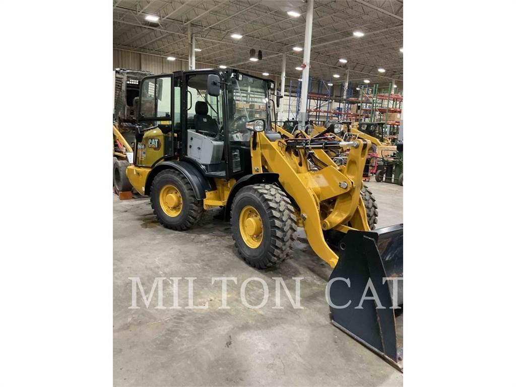 CAT 906M Chargeuse sur pneus