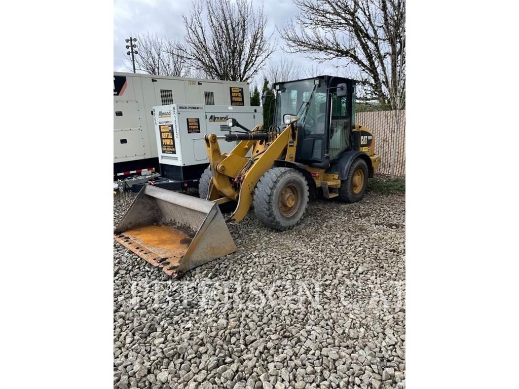 CAT 906M Chargeuse sur pneus