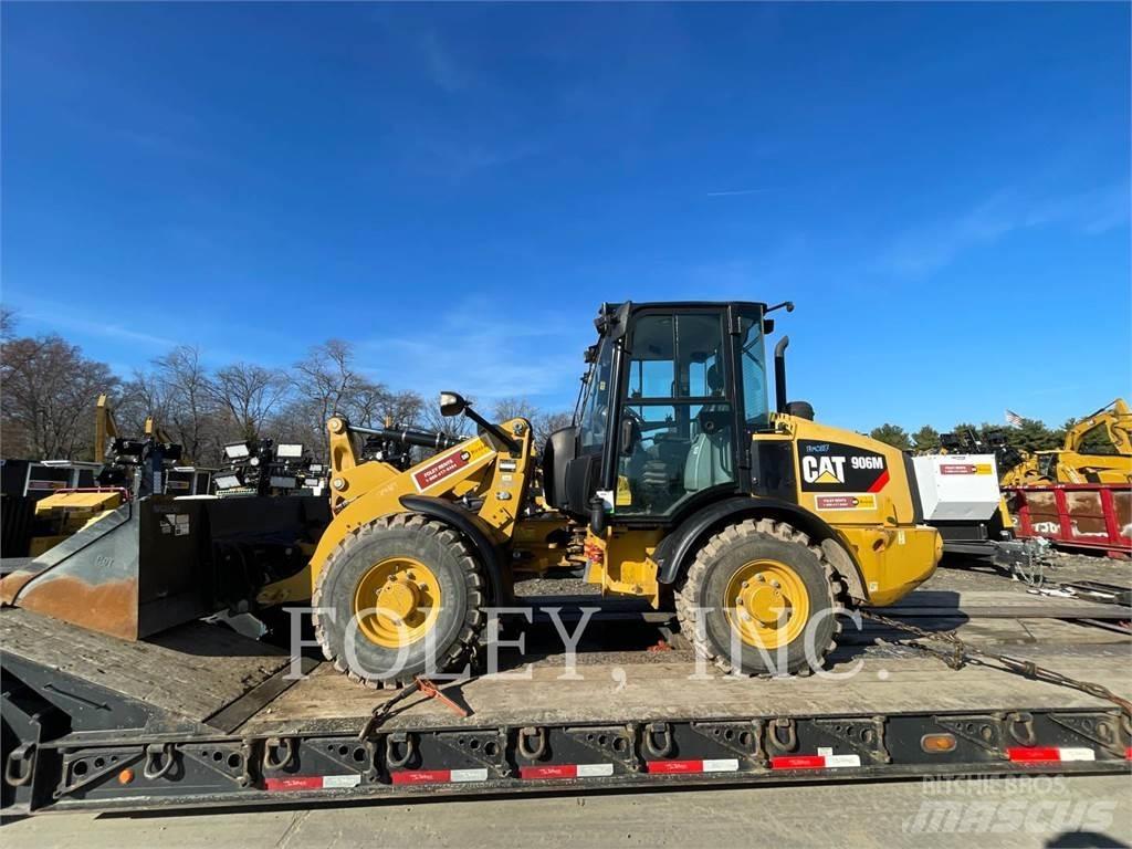 CAT 906M Chargeuse sur pneus