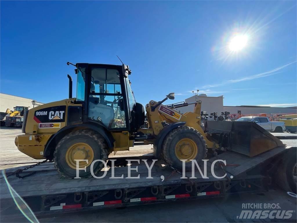 CAT 906M Chargeuse sur pneus