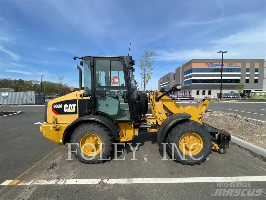 CAT 906M Chargeuse sur pneus