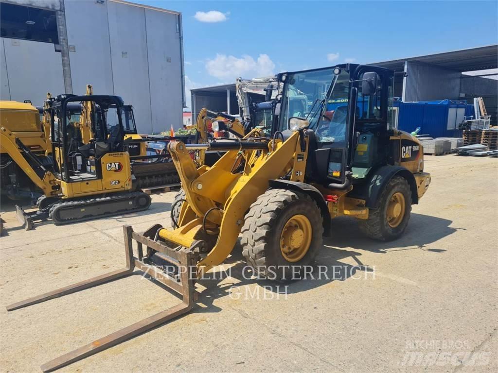 CAT 906M Chargeuse sur pneus