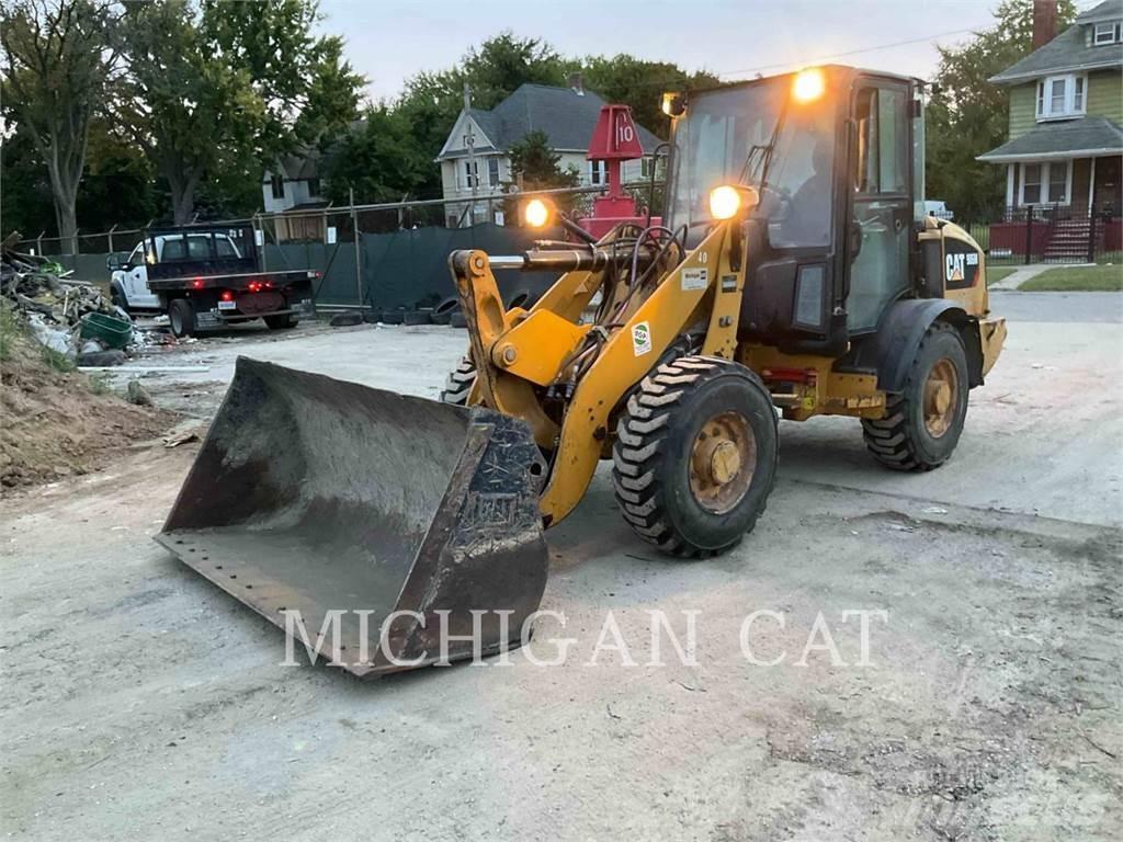 CAT 906M AR Chargeuse sur pneus