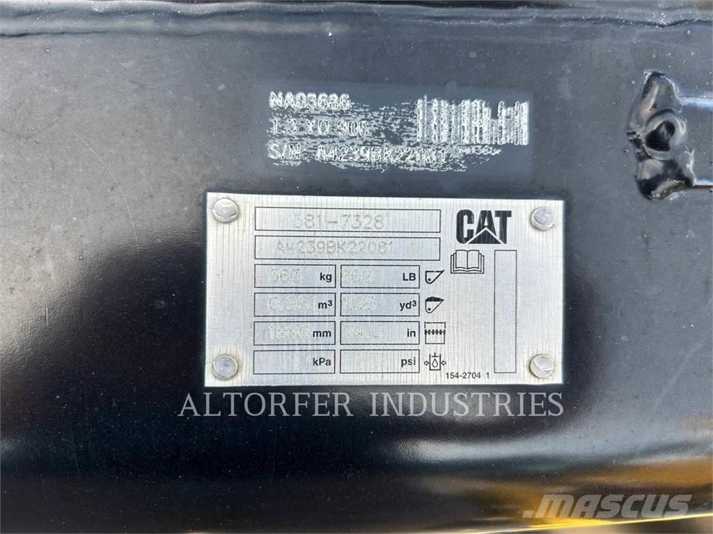 CAT 907-14 Chargeuse sur pneus