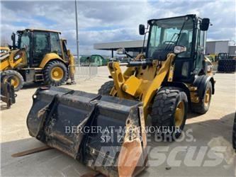 CAT 907M Chargeuse sur pneus