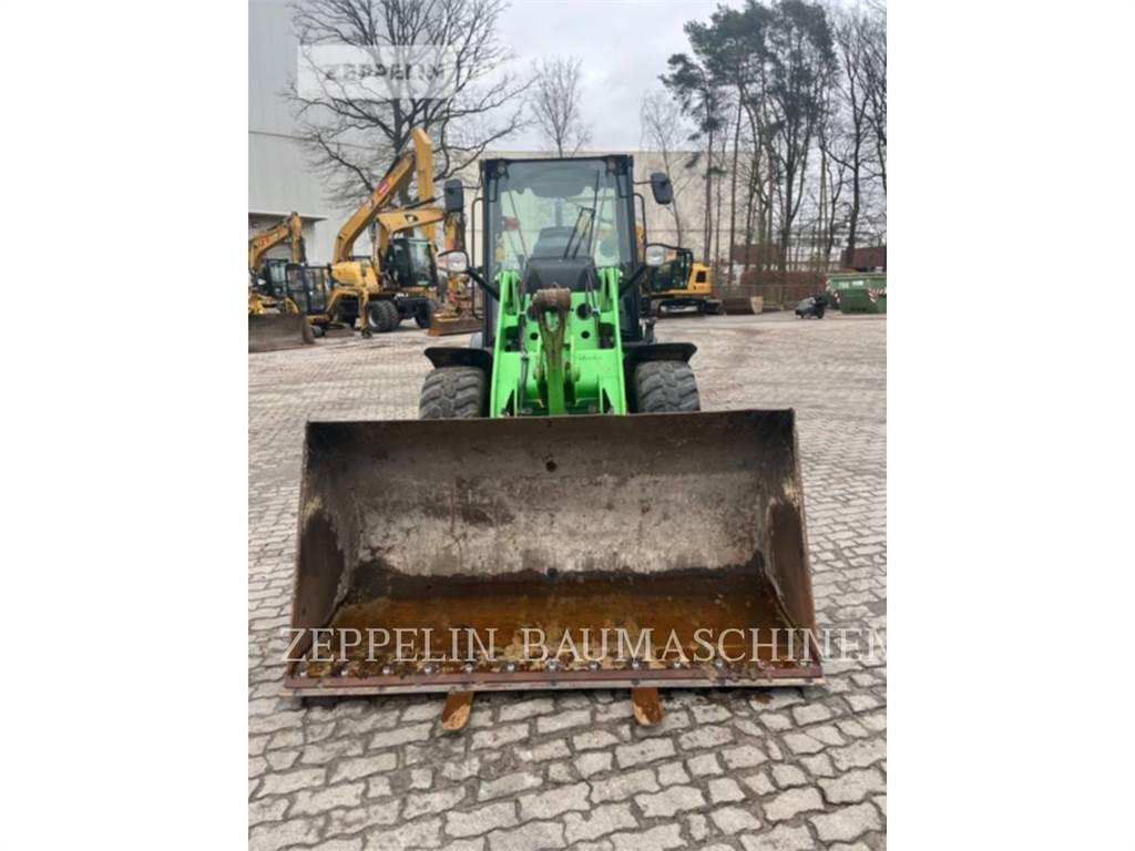 CAT 907M Chargeuse sur pneus