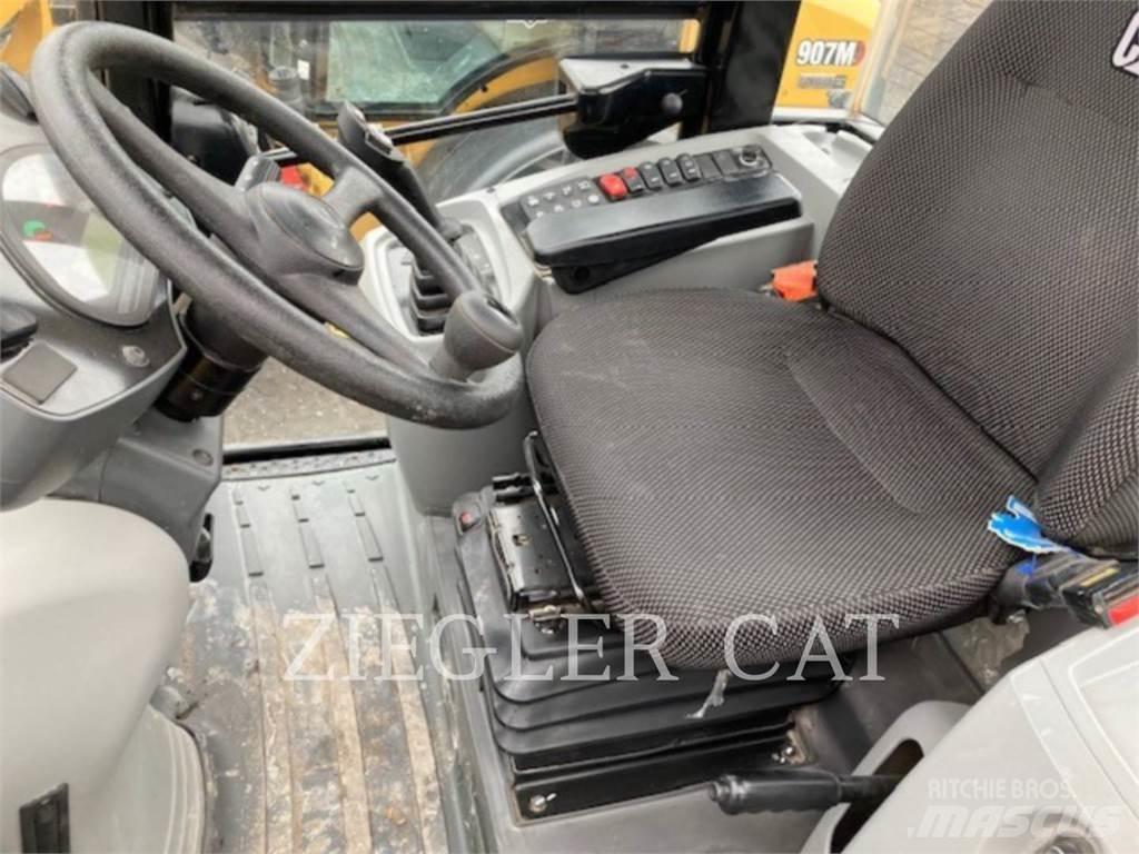 CAT 907M Chargeuse sur pneus