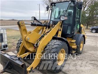 CAT 907M Chargeuse sur pneus