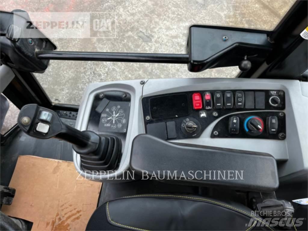 CAT 907M Chargeuse sur pneus