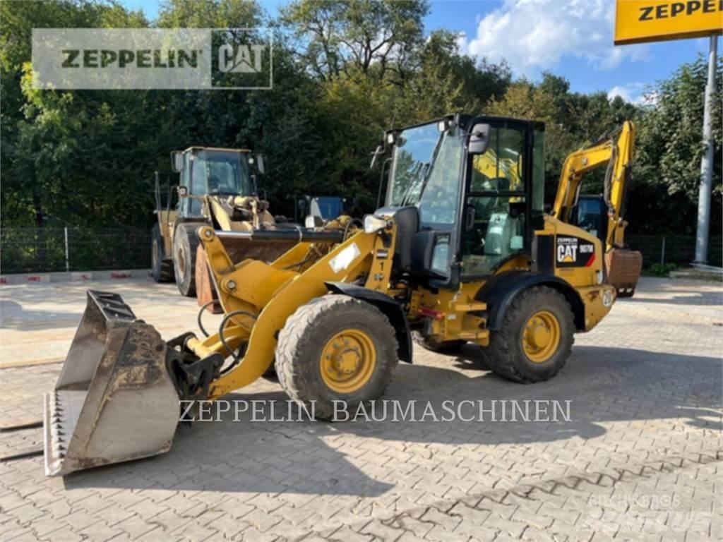 CAT 907M Chargeuse sur pneus