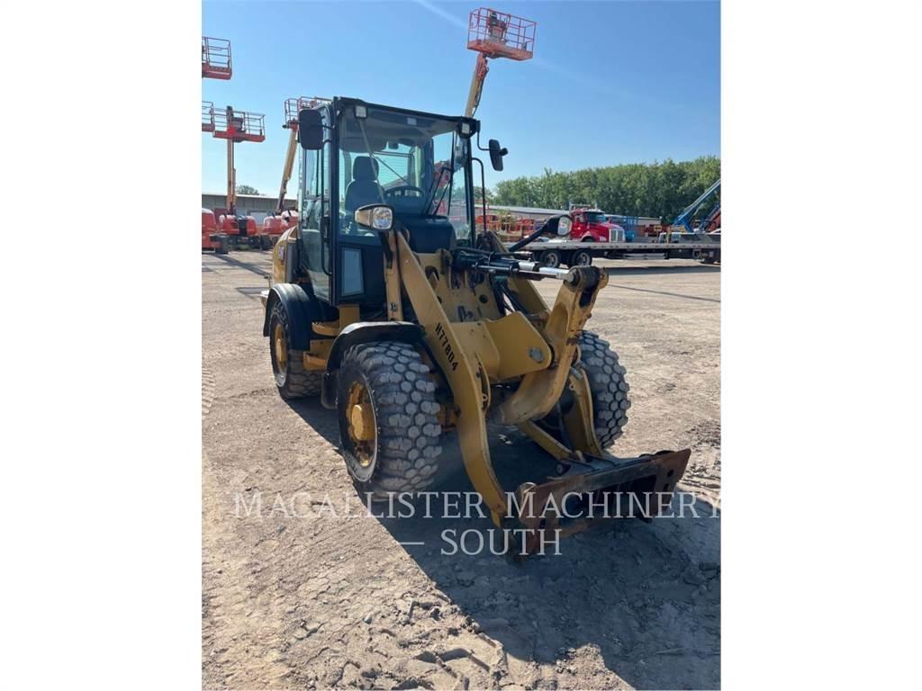 CAT 907M Chargeuse sur pneus