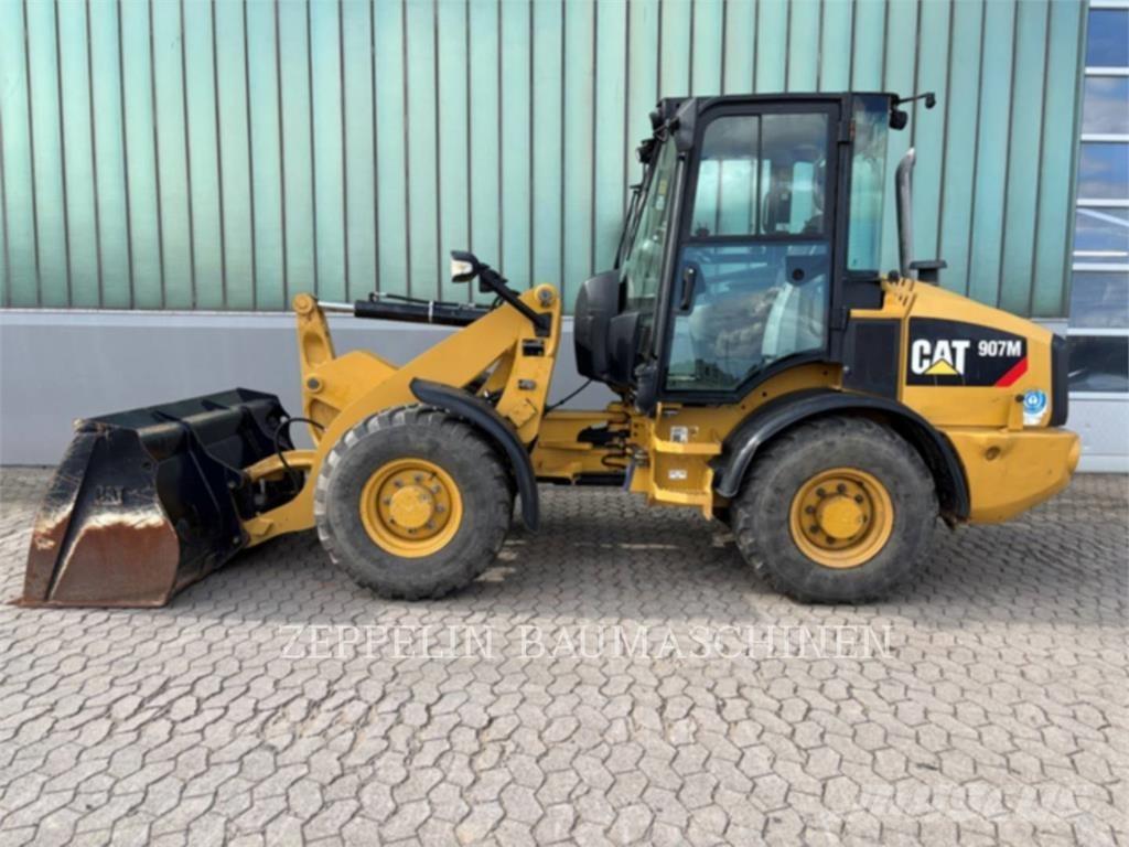 CAT 907M Chargeuse sur pneus