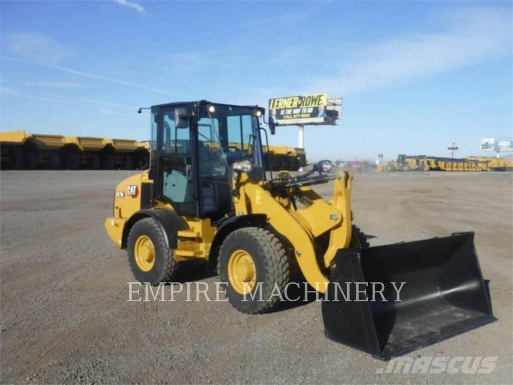 CAT 907M Chargeuse sur pneus