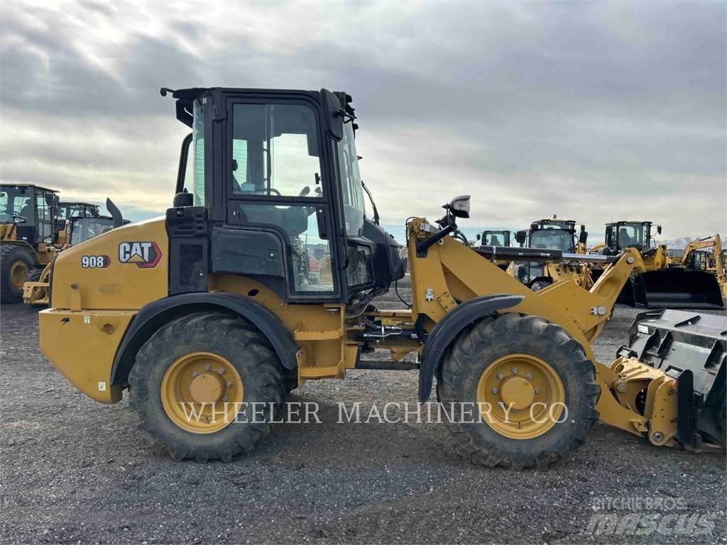 CAT 908 Chargeuse sur pneus