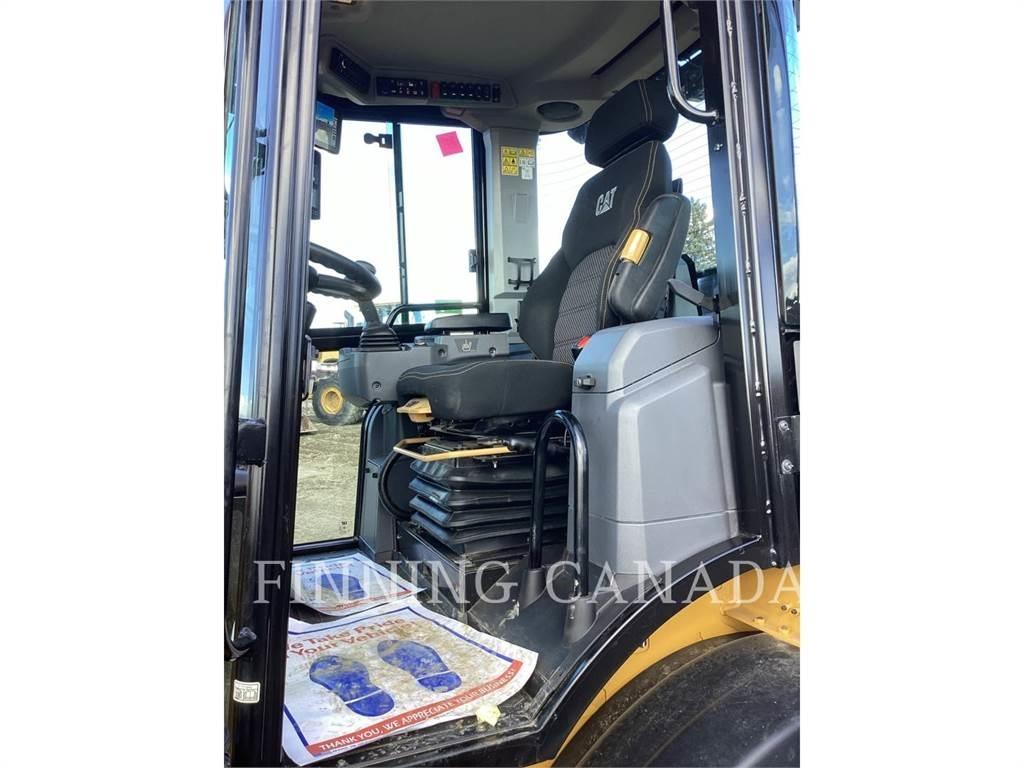 CAT 908-14 Chargeuse sur pneus