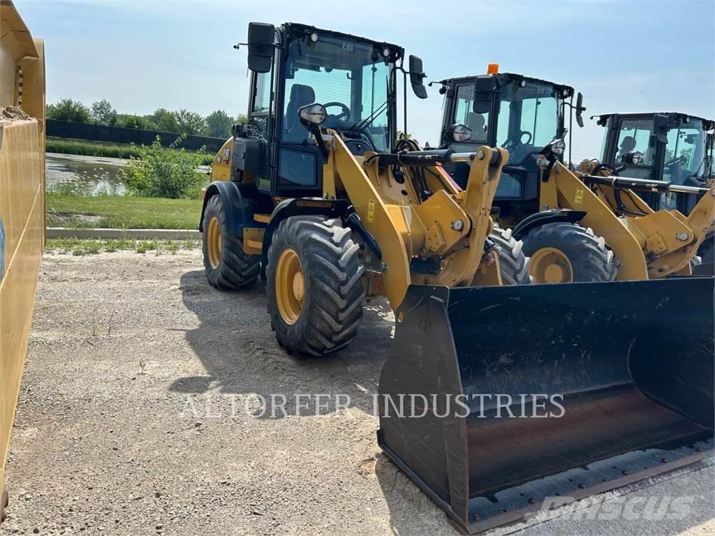 CAT 908-14 Chargeuse sur pneus