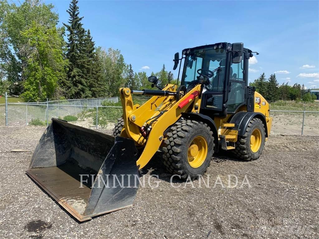 CAT 908-14 Chargeuse sur pneus
