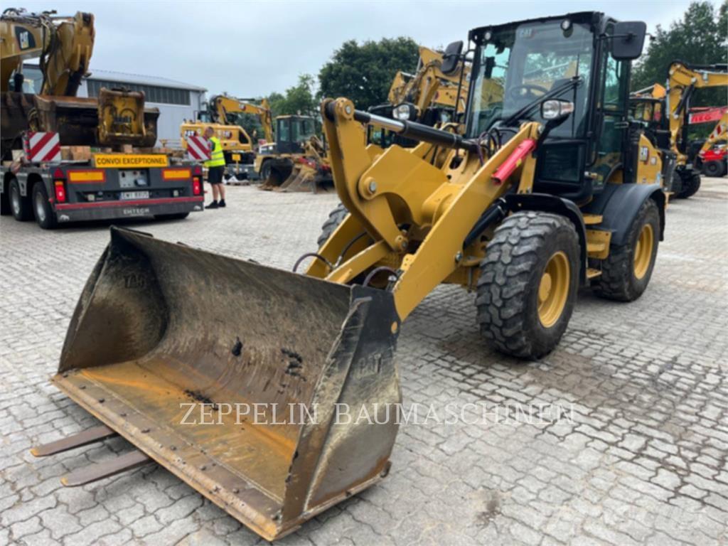 CAT 908-14 Chargeuse sur pneus
