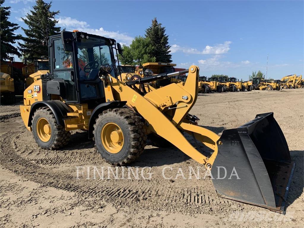 CAT 908-14 Chargeuse sur pneus