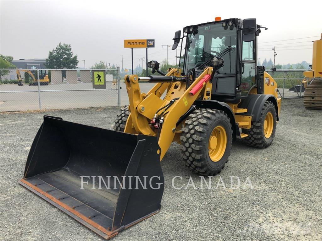 CAT 908-14 Chargeuse sur pneus