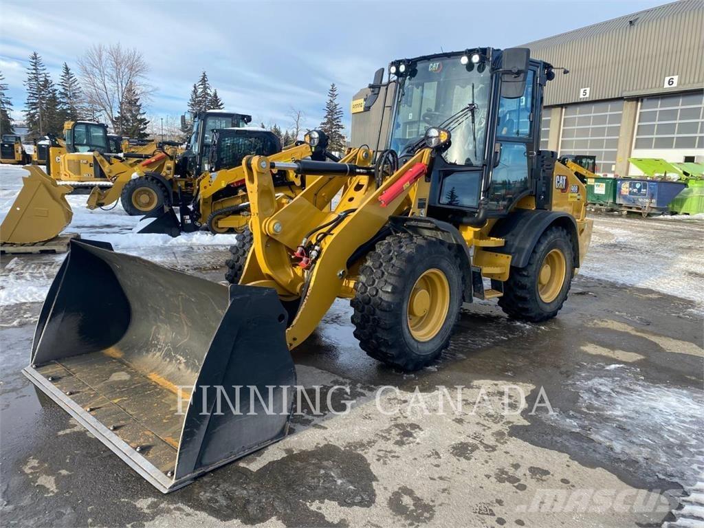 CAT 908-14 Chargeuse sur pneus