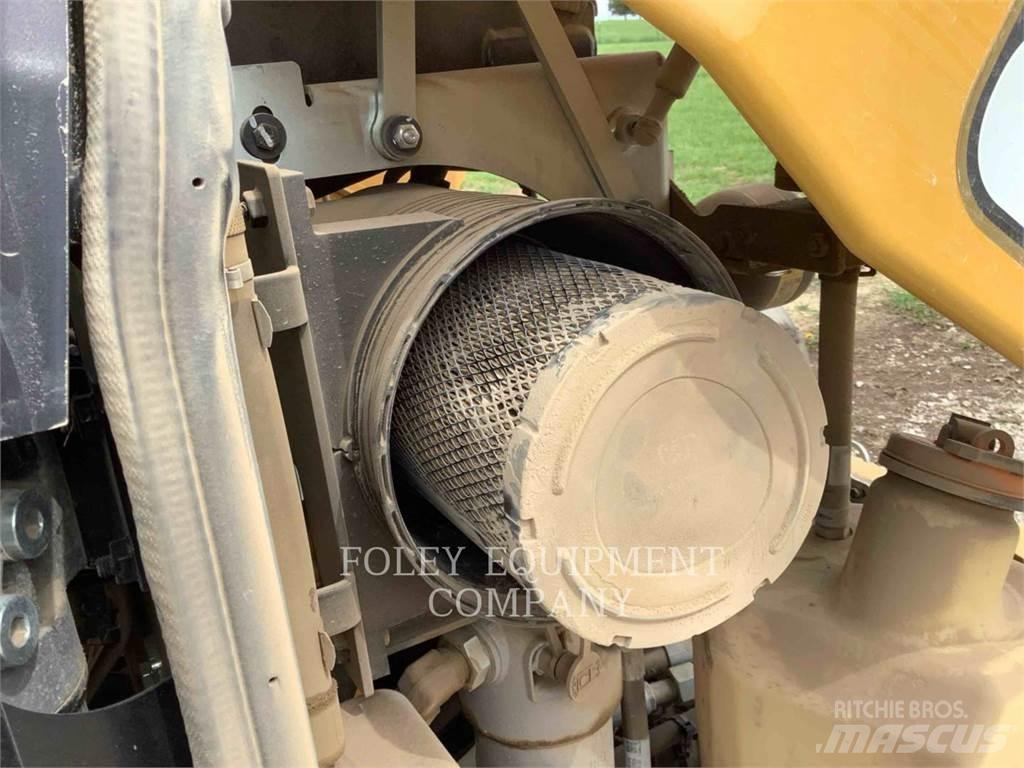 CAT 908-14HL Chargeuse sur pneus