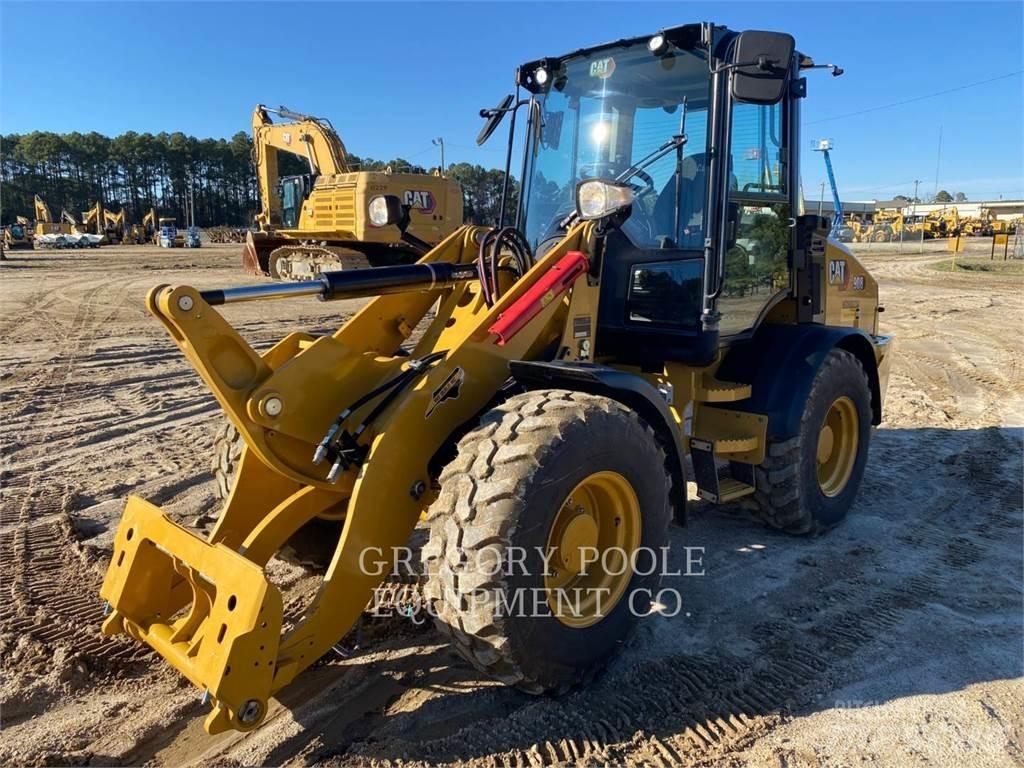 CAT 90814 Chargeuse sur pneus