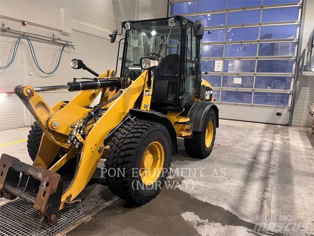 CAT 908H2 Chargeuse sur pneus