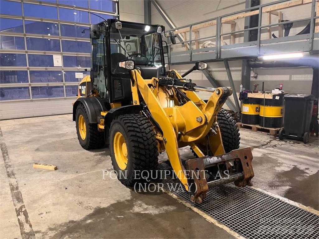 CAT 908H2 Chargeuse sur pneus