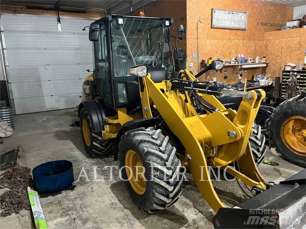 CAT 908M Mini chargeuse