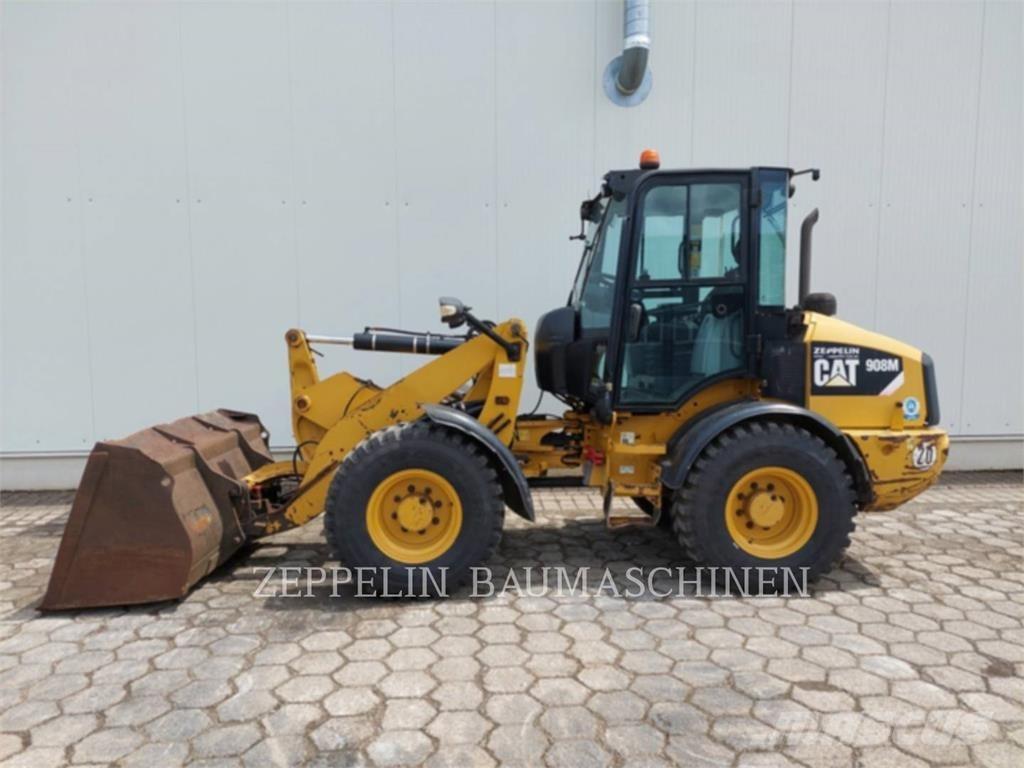 CAT 908M Chargeuse sur pneus