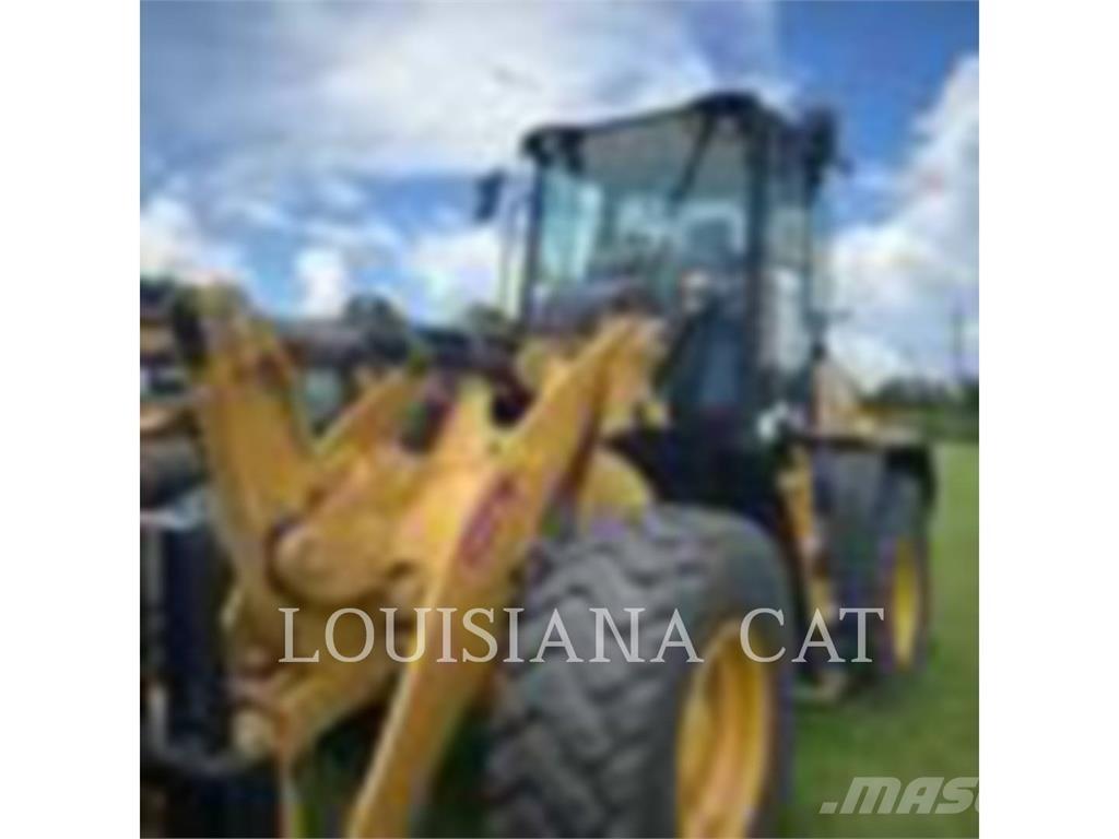 CAT 910 Chargeuse sur pneus