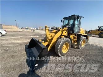 CAT 910 Chargeuse sur pneus