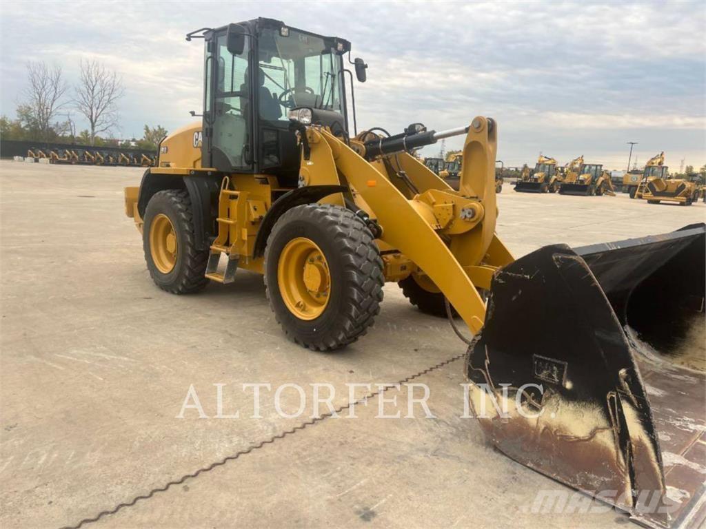 CAT 910-14 HL Mini chargeuse