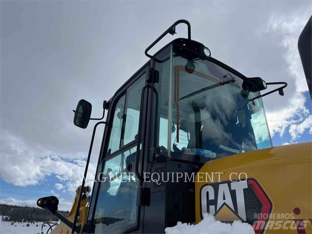 CAT 914 Chargeuse sur pneus