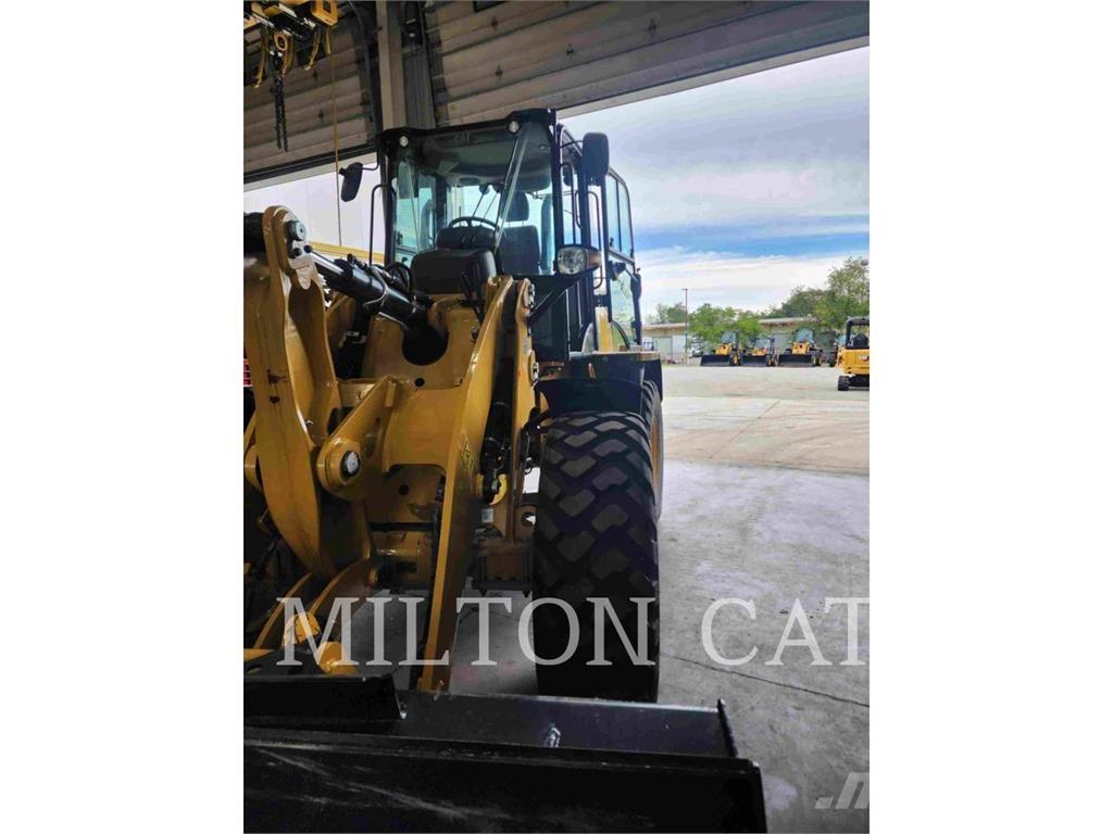 CAT 914 Chargeuse sur pneus