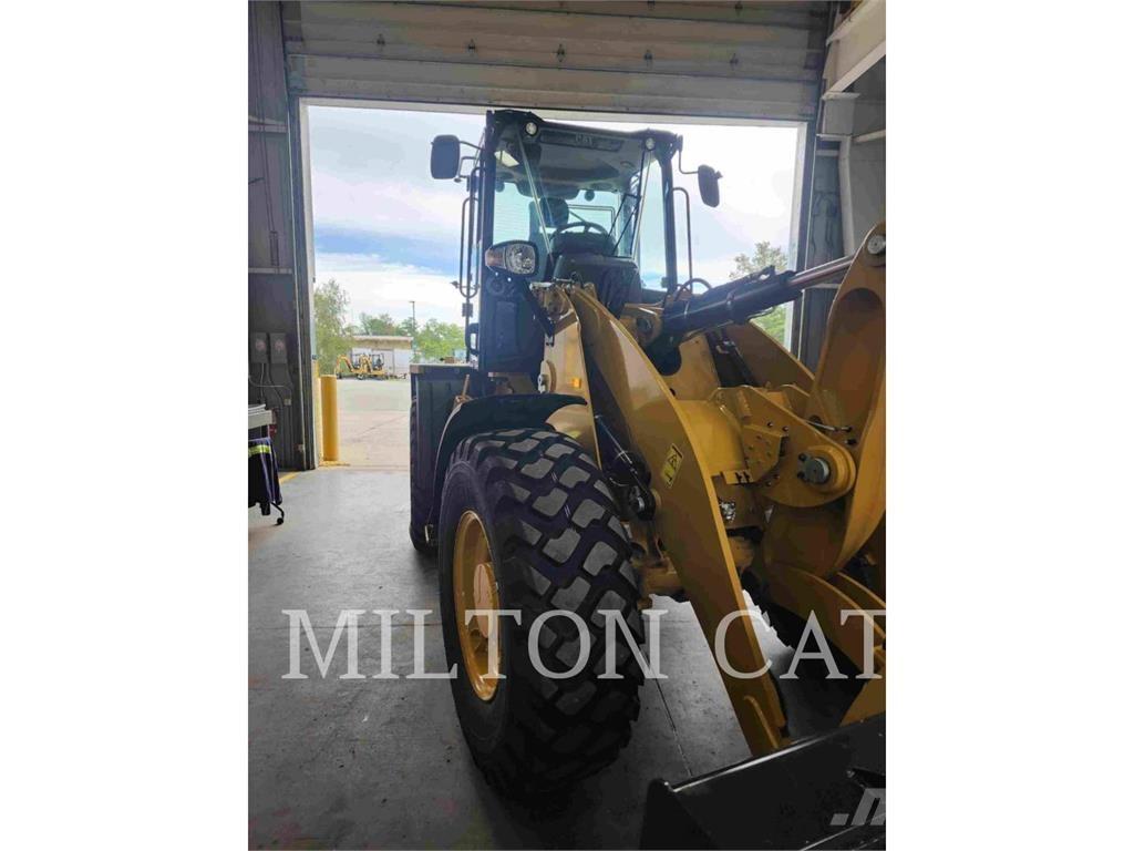 CAT 914 Chargeuse sur pneus