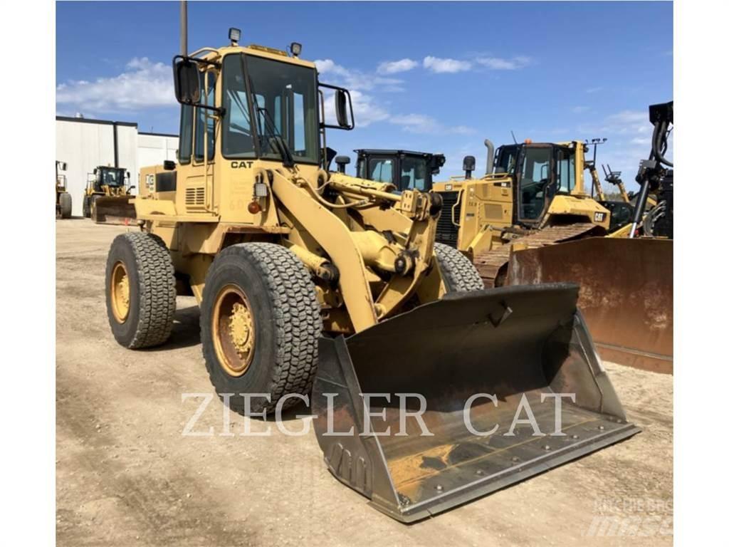 CAT 916 Chargeuse sur pneus